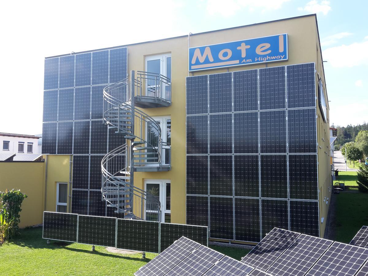 Motel Am Highway Althengstett Ngoại thất bức ảnh
